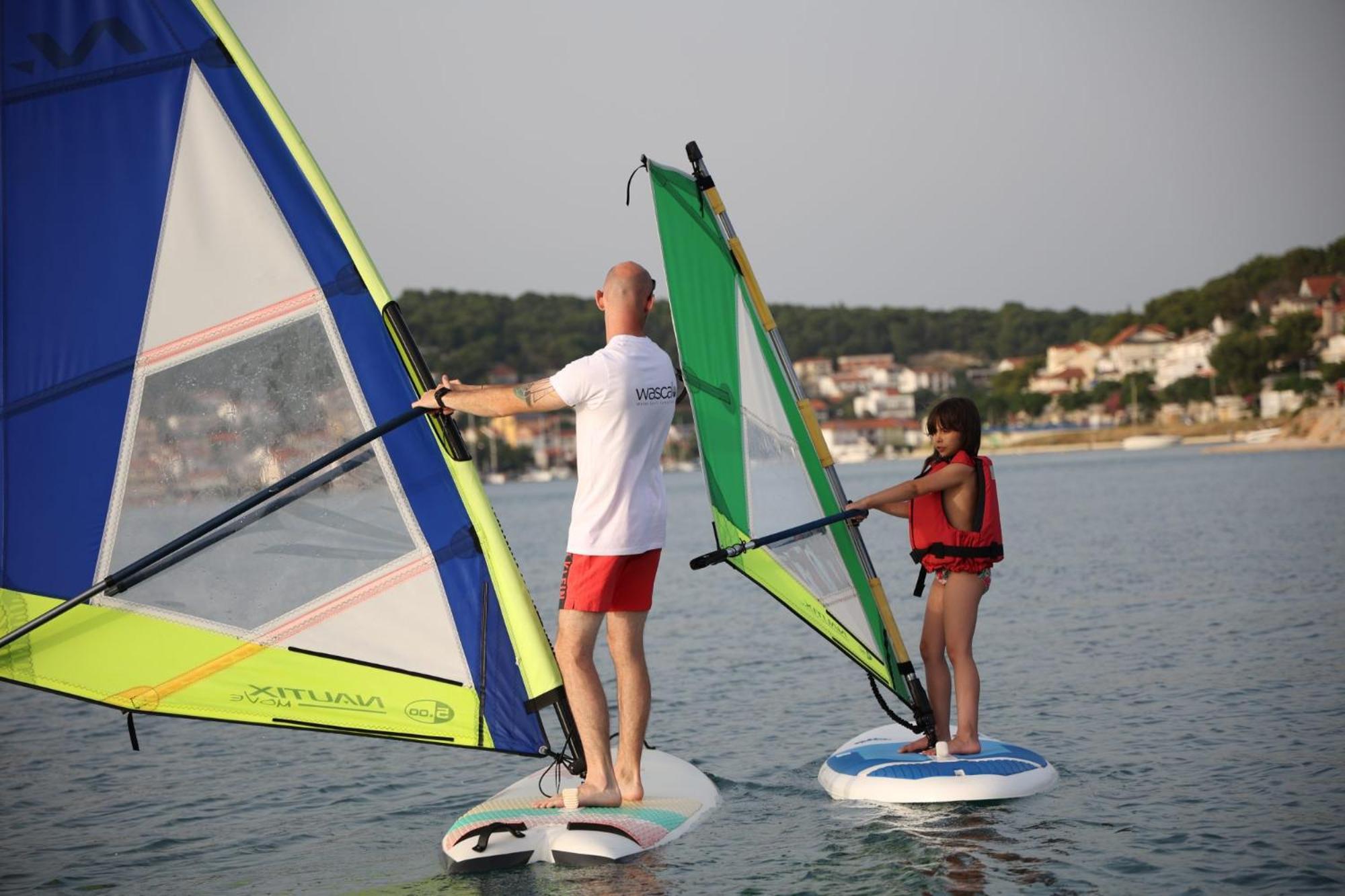 Mobilheim Andrea Wunderschoene Ferienwohnung Direkt Am Meer Jezera Exterior foto